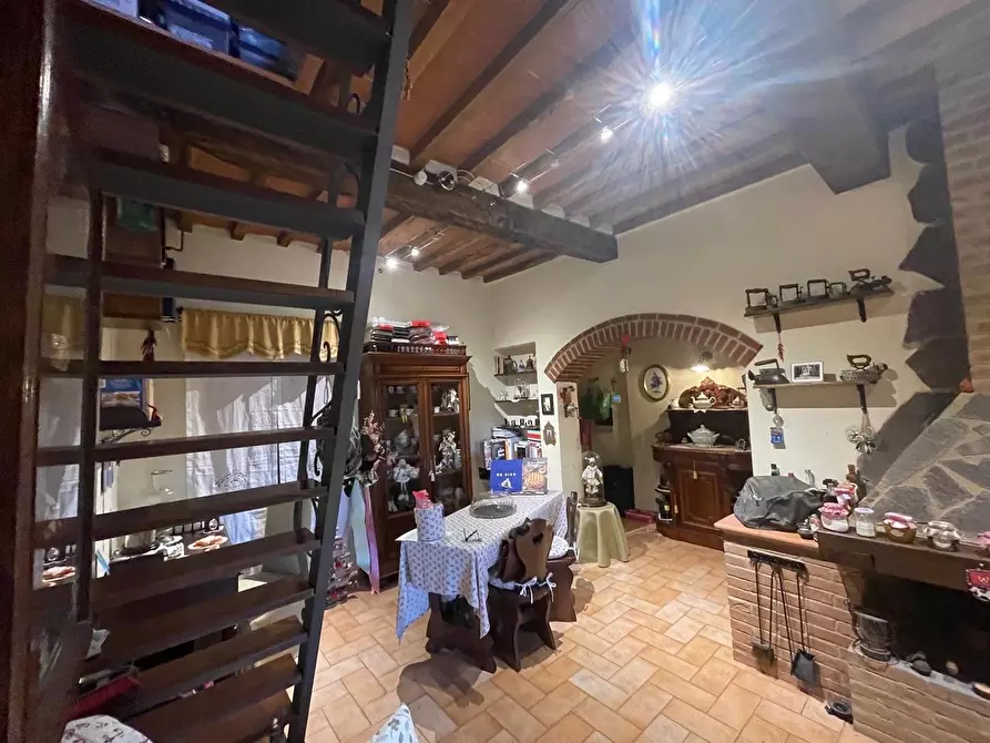 Immagine 21 di Appartamento in vendita  a Monteroni D'arbia