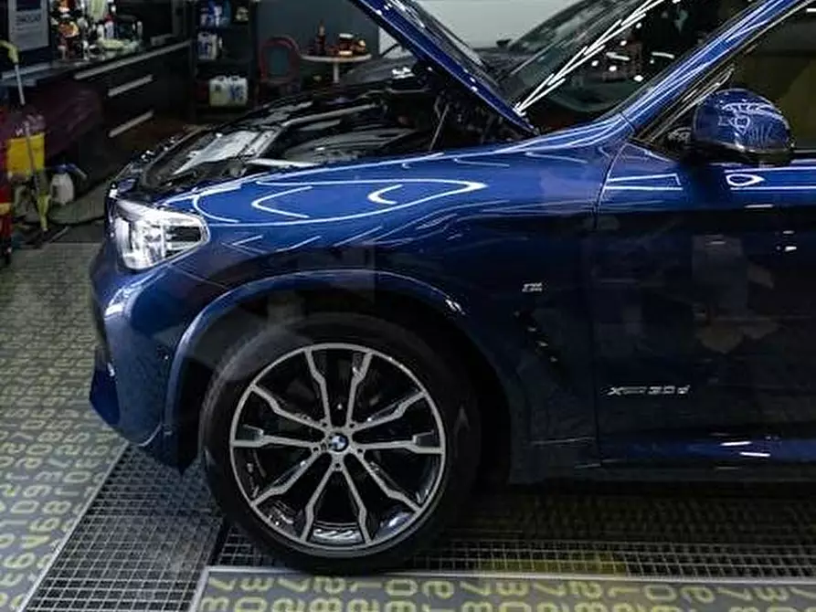 Immagine 4 di Attività commerciale in vendita  a Leini