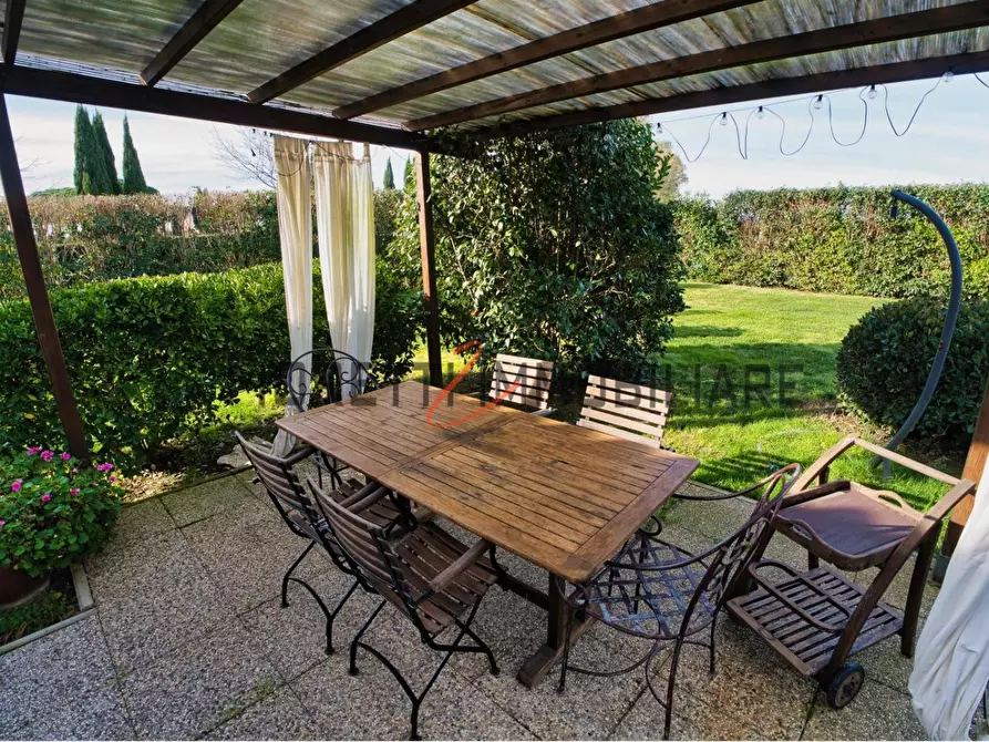 Immagine 10 di Appartamento in vendita  a Piombino