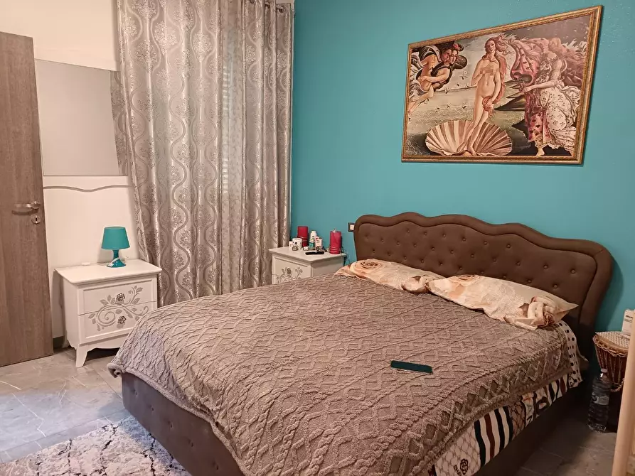 Immagine 18 di Appartamento in vendita  a Livorno