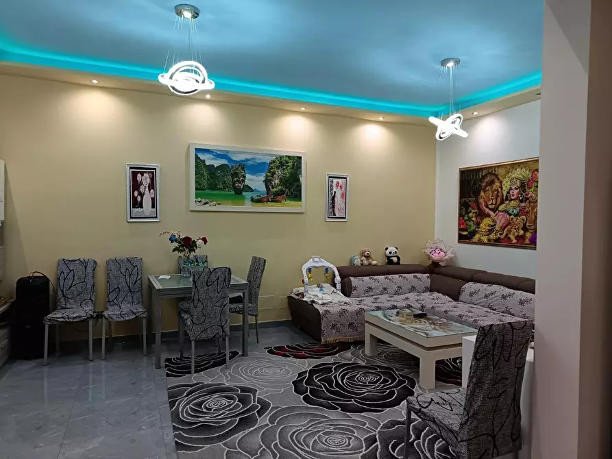 Immagine 1 di Appartamento in vendita  a Livorno