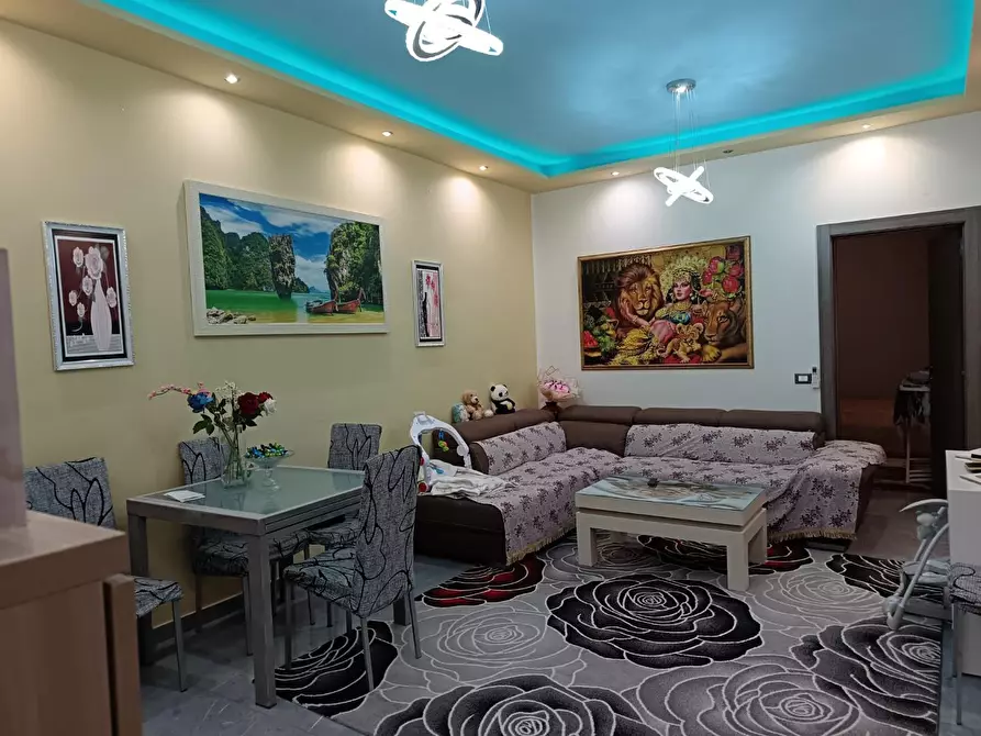 Immagine 4 di Appartamento in vendita  a Livorno