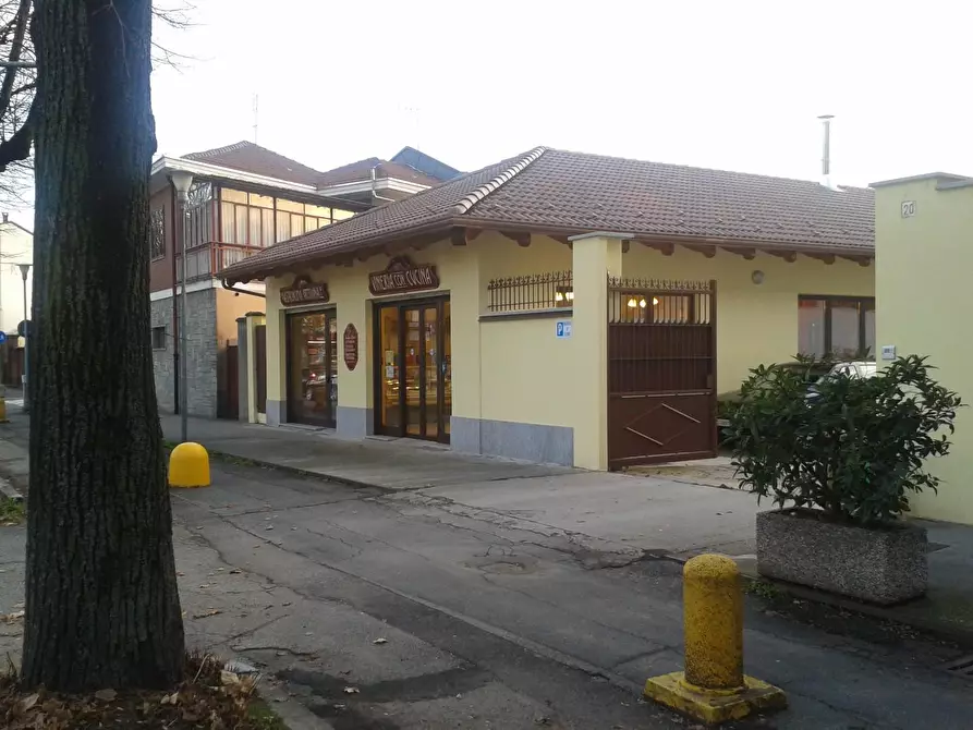 Immagine 2 di Bar / Ristorante in vendita  a Orbassano