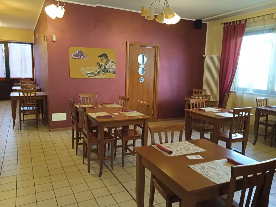 Immagine 7 di Bar / Ristorante in vendita  a Orbassano