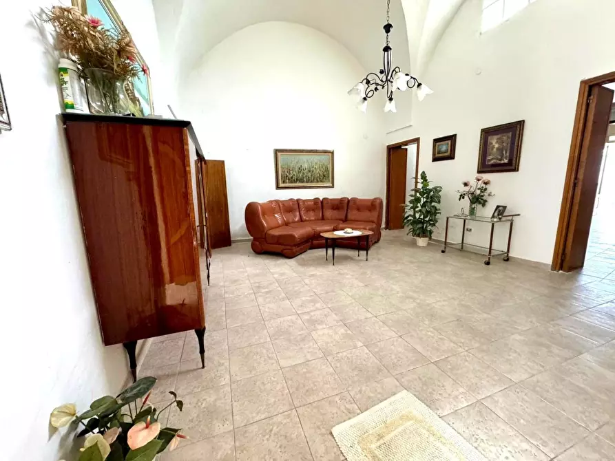 Immagine 4 di Casa indipendente in vendita  a Monteroni Di Lecce