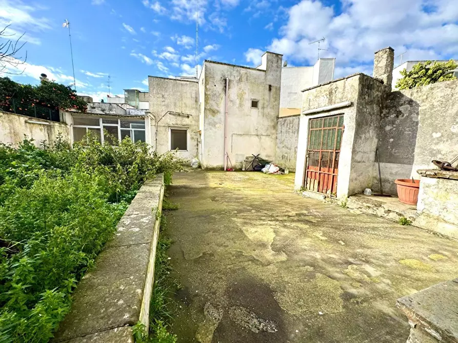 Immagine 12 di Casa indipendente in vendita  a Monteroni Di Lecce