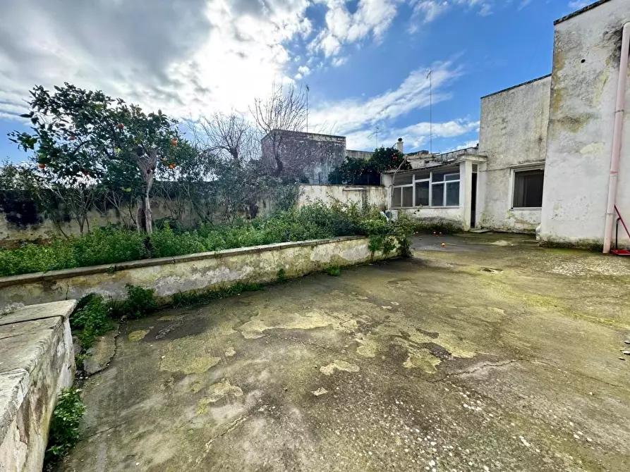 Immagine 35 di Casa indipendente in vendita  a Monteroni Di Lecce