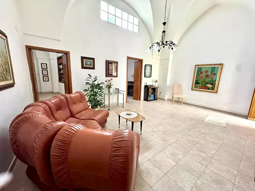 Immagine 5 di Casa indipendente in vendita  a Monteroni Di Lecce
