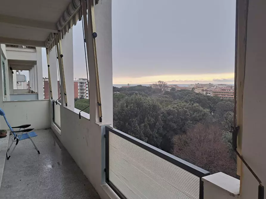 Immagine 13 di Appartamento in vendita  a Livorno