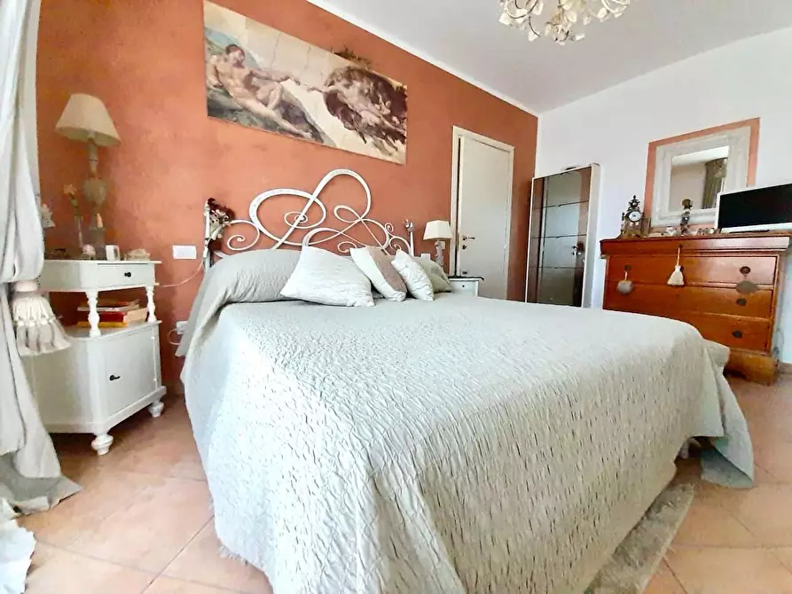 Immagine 12 di Appartamento in vendita  a Montopoli In Val D'arno