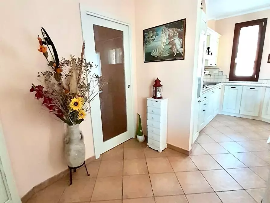 Immagine 7 di Appartamento in vendita  a Montopoli In Val D'arno