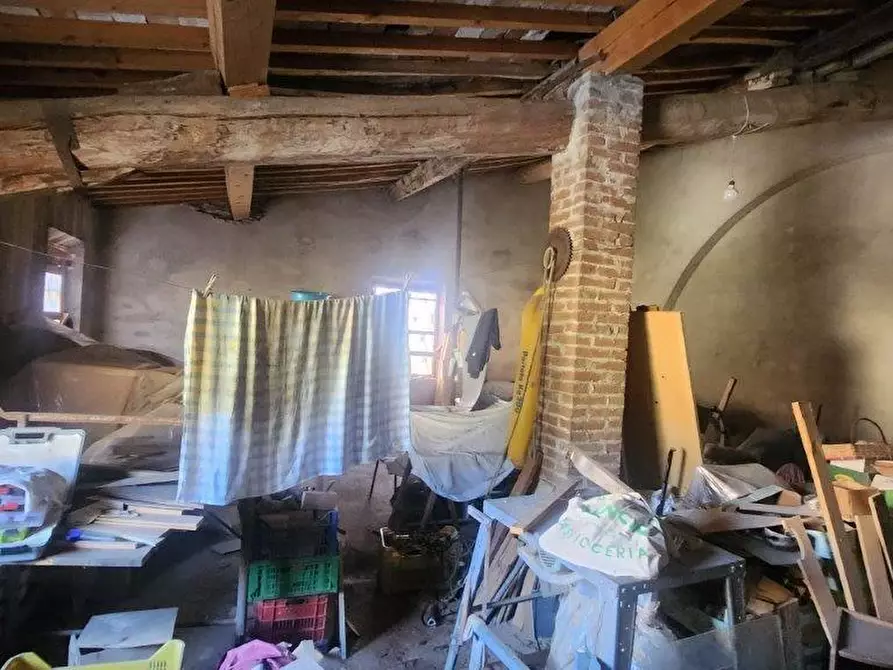 Immagine 18 di Rustico / casale in vendita  a Vicopisano