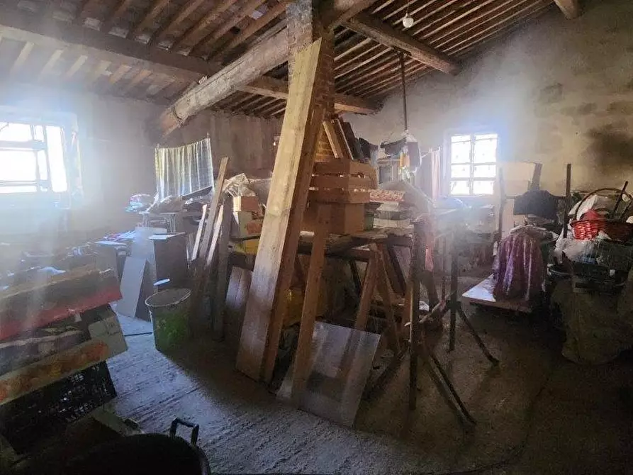 Immagine 20 di Rustico / casale in vendita  a Vicopisano