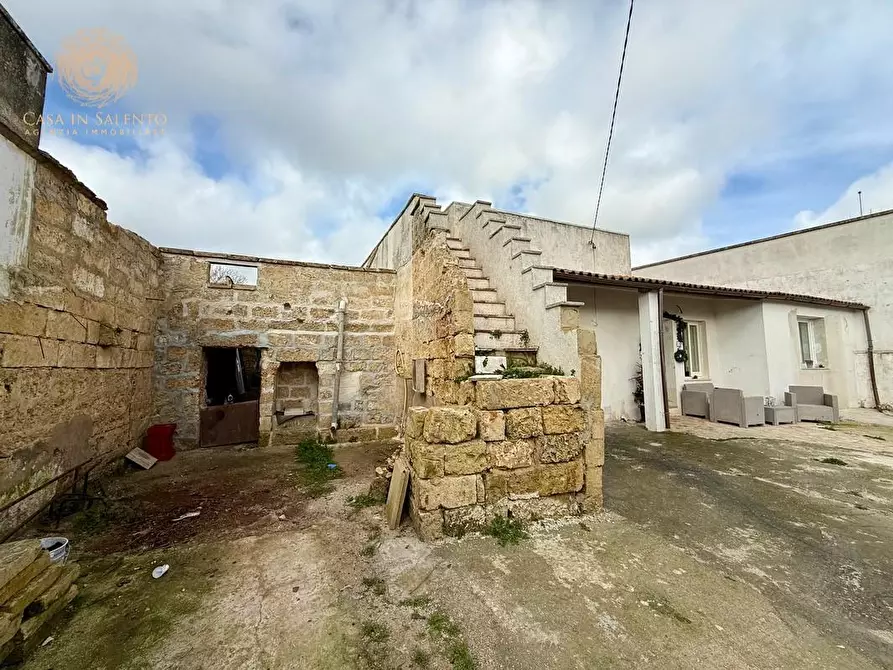 Immagine 33 di Casa indipendente in vendita  a Gagliano Del Capo
