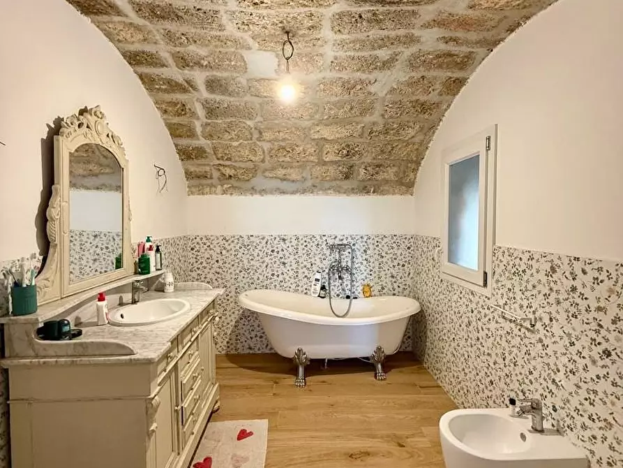 Immagine 10 di Casa indipendente in vendita  a Gagliano Del Capo