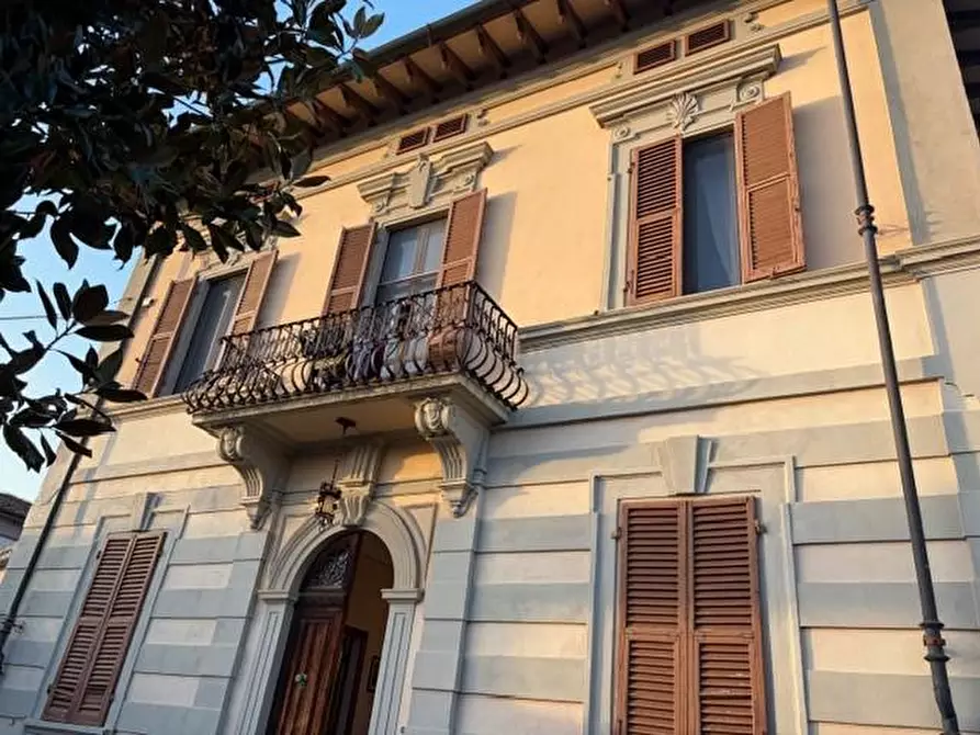 Immagine 11 di Casa bifamiliare in vendita  a Pisa