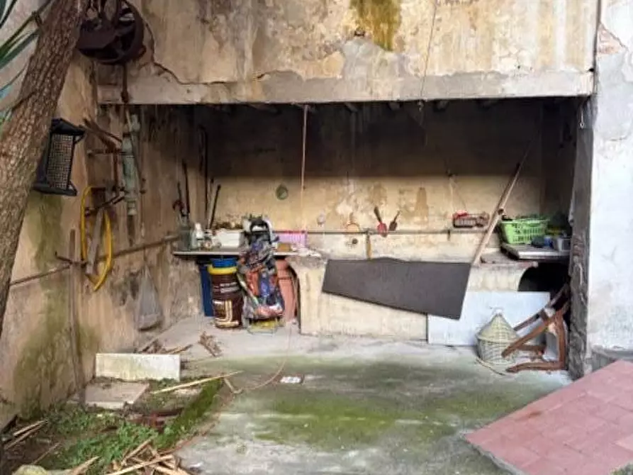 Immagine 8 di Casa bifamiliare in vendita  a Pisa