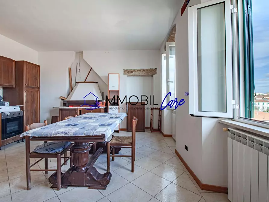 Immagine 5 di Appartamento in vendita  a Livorno