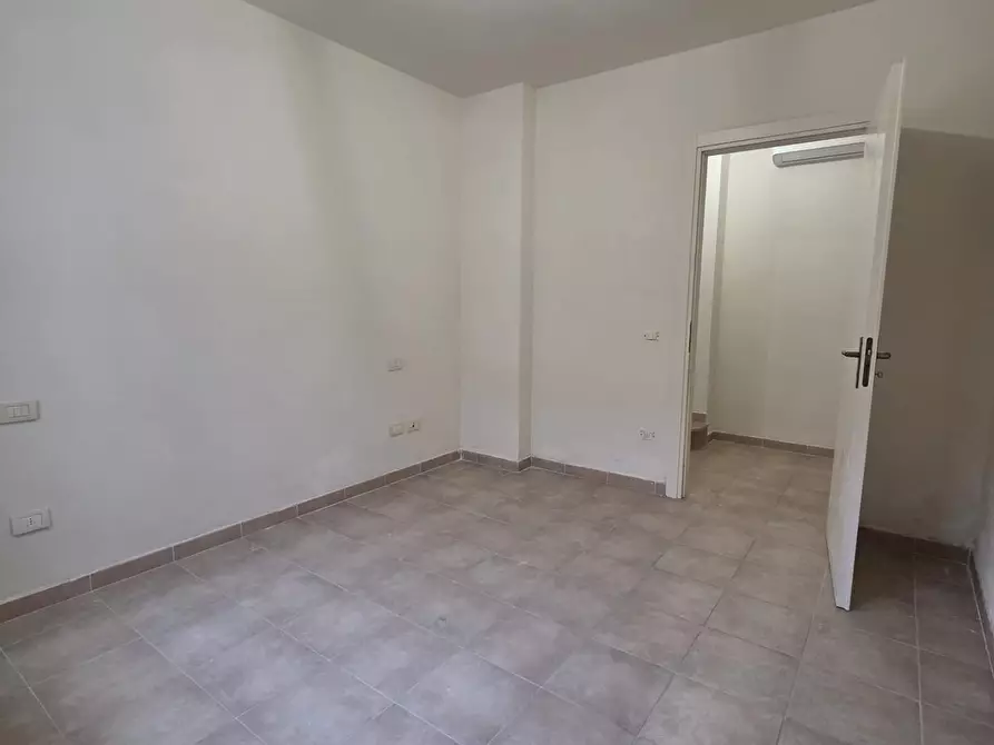 Immagine 16 di Appartamento in vendita  a Camaiore