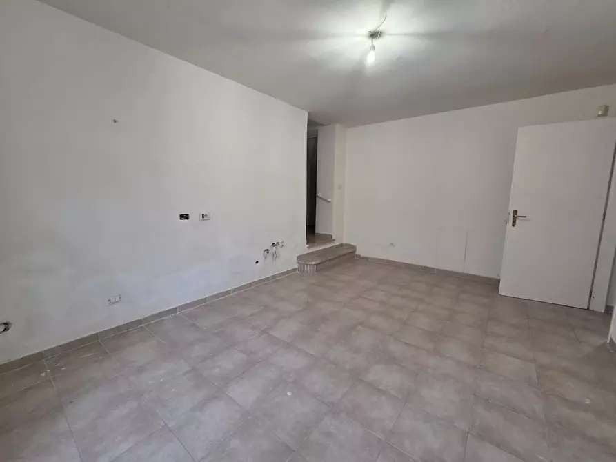 Immagine 25 di Appartamento in vendita  a Camaiore