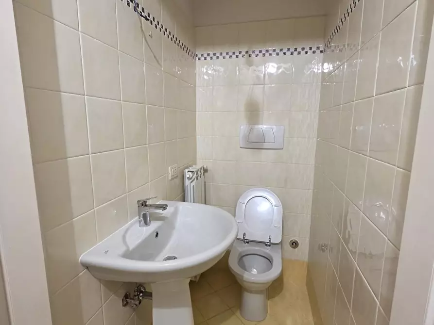 Immagine 22 di Appartamento in vendita  a Camaiore