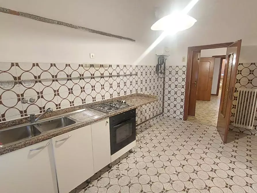 Immagine 8 di Appartamento in vendita  a Buti