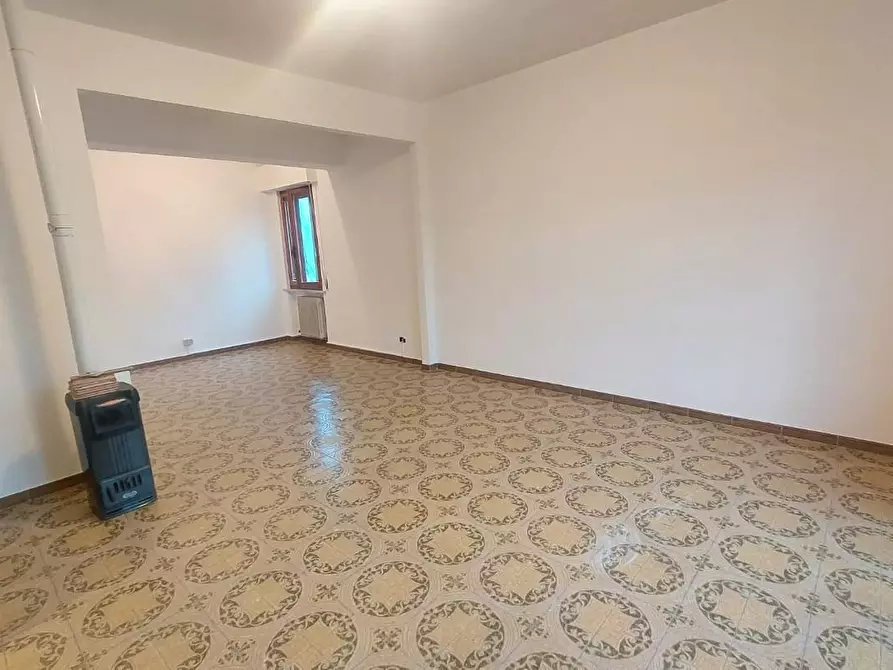 Immagine 4 di Appartamento in vendita  a Buti