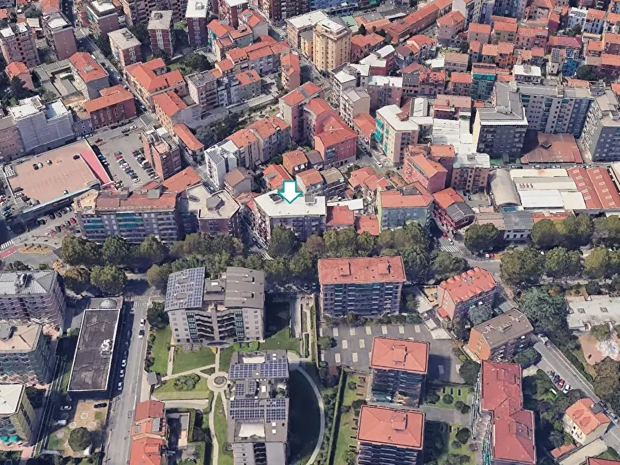 Immagine 3 di Ufficio in vendita  a Sesto San Giovanni