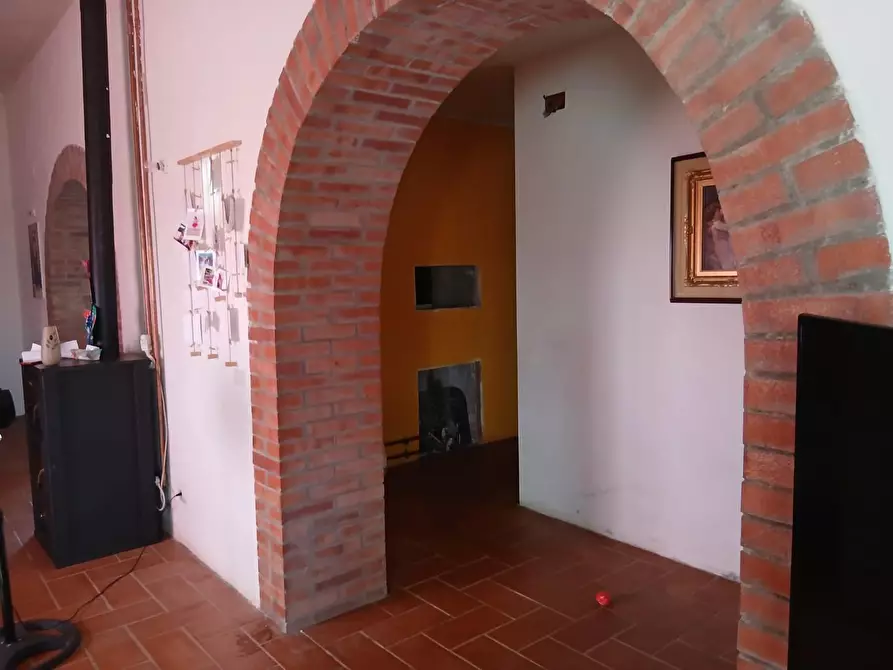 Immagine 18 di Casa colonica in vendita  a Cinigiano