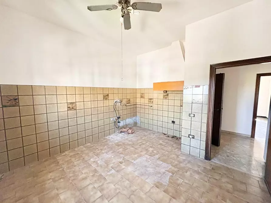 Immagine 11 di Appartamento in vendita  a Empoli