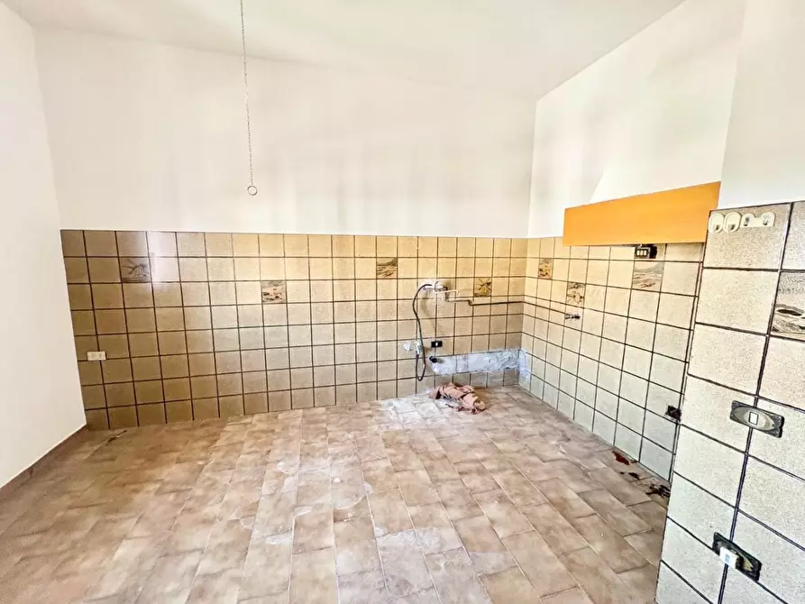 Immagine 15 di Appartamento in vendita  a Empoli