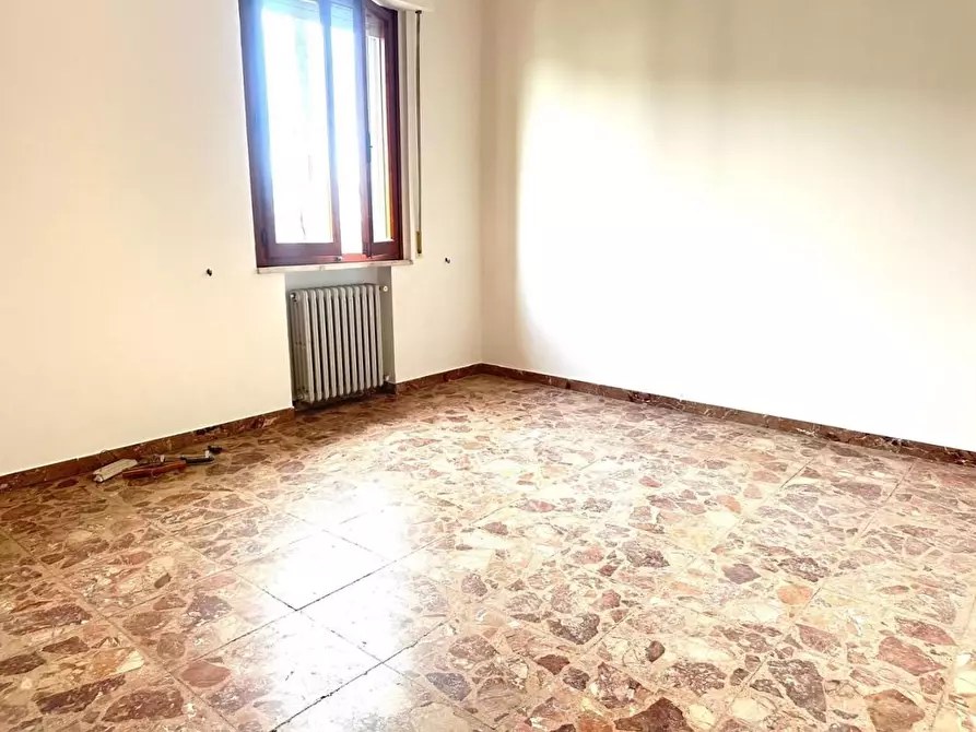 Immagine 19 di Appartamento in vendita  a Empoli