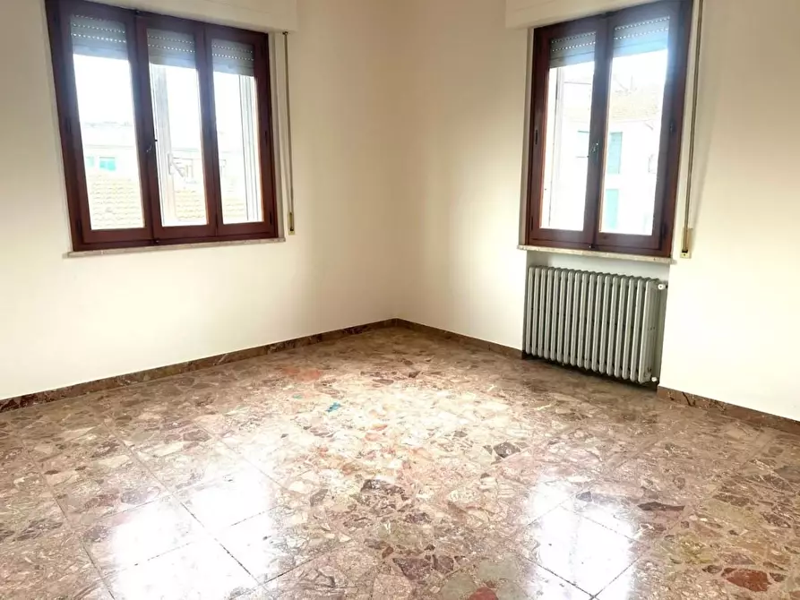 Immagine 16 di Appartamento in vendita  a Empoli