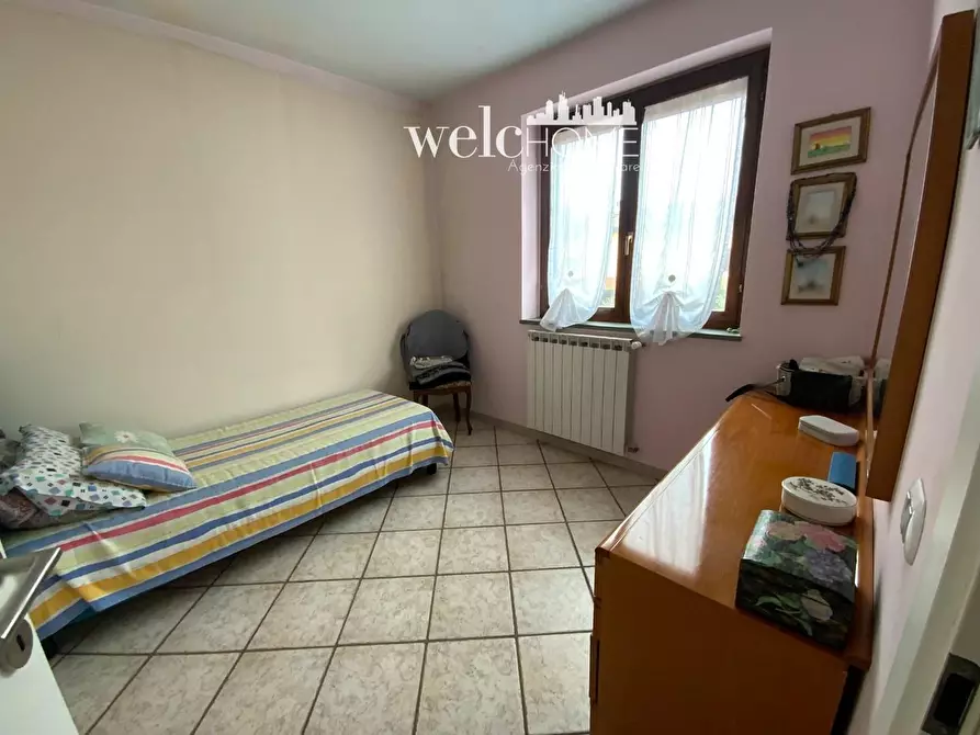 Immagine 10 di Villetta a schiera in vendita  a Campi Bisenzio