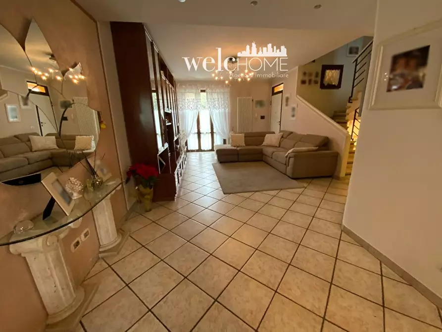 Immagine 4 di Villetta a schiera in vendita  a Campi Bisenzio