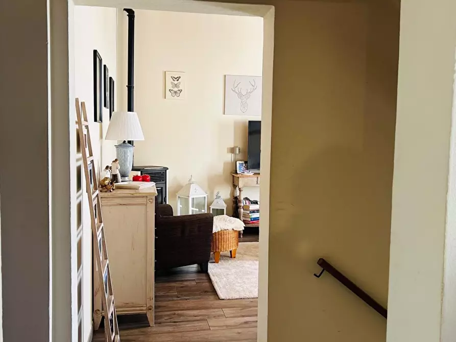 Immagine 17 di Casa semindipendente in vendita  a Cecina