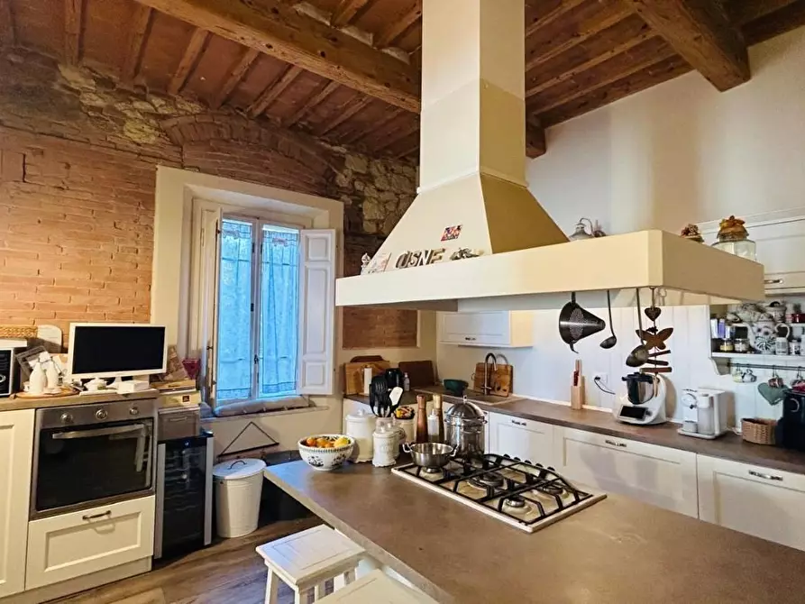 Immagine 67 di Casa semindipendente in vendita  a Cecina