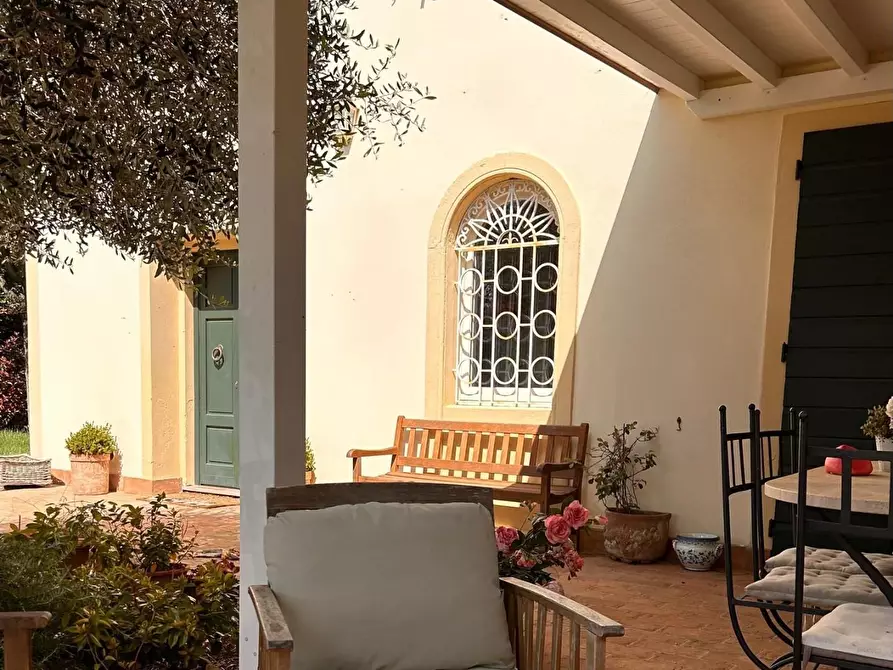 Immagine 60 di Casa semindipendente in vendita  a Cecina