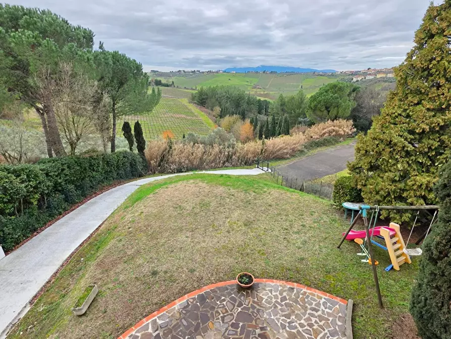 Immagine 7 di Villa in vendita  a Cerreto Guidi