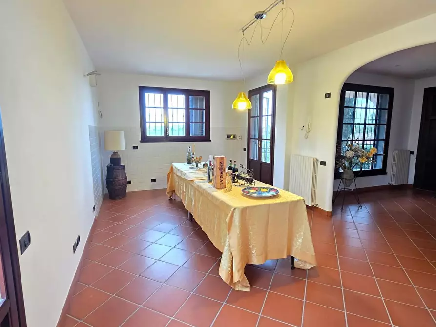 Immagine 9 di Villa in vendita  a Cerreto Guidi