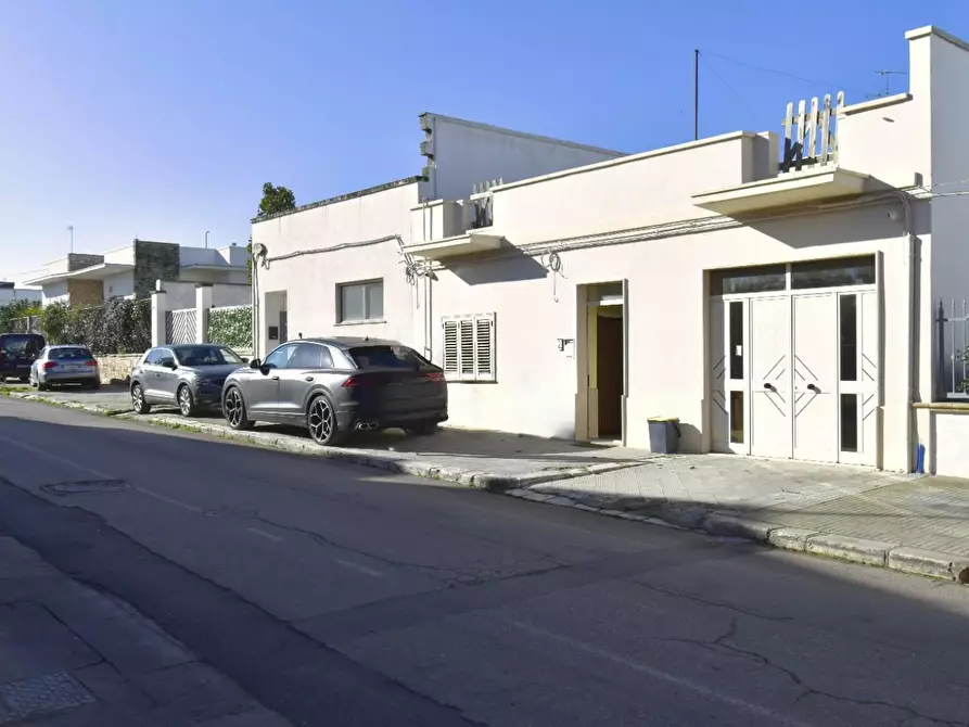 Immagine 24 di Casa indipendente in vendita  a Copertino