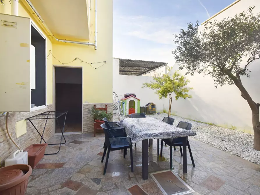 Immagine 13 di Casa indipendente in vendita  a Copertino