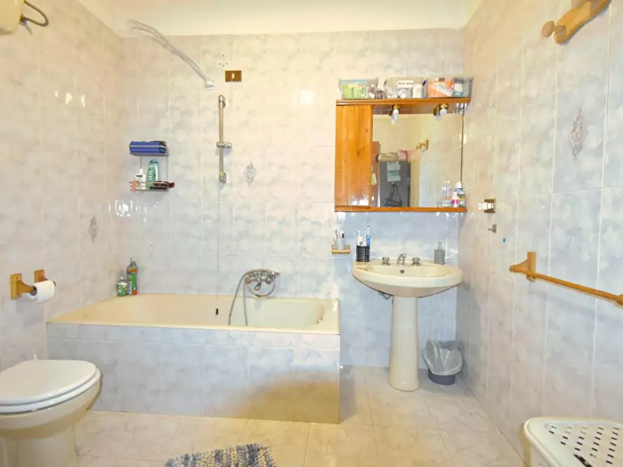 Immagine 10 di Casa indipendente in vendita  a Copertino