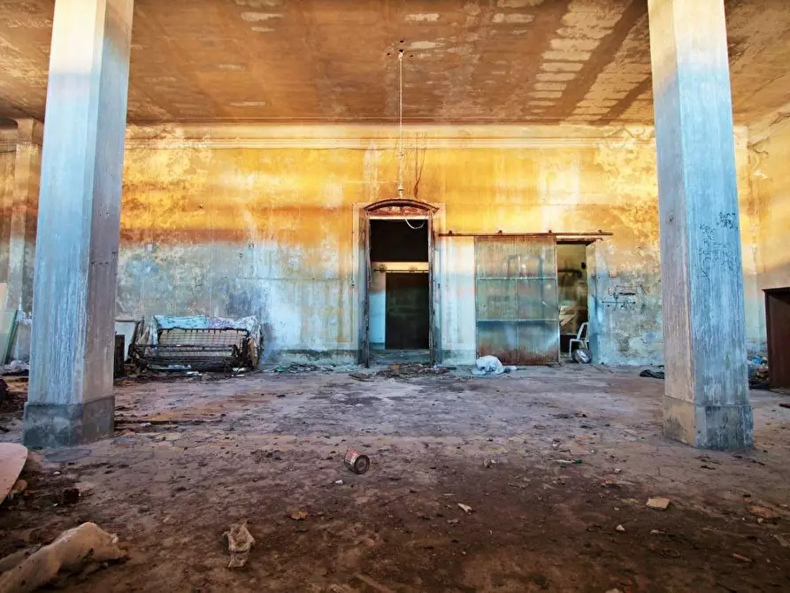 Immagine 4 di Rustico / casale in vendita  a Cascina