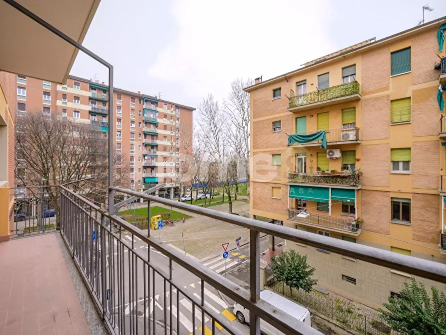 Immagine 24 di Appartamento in vendita  a Bologna