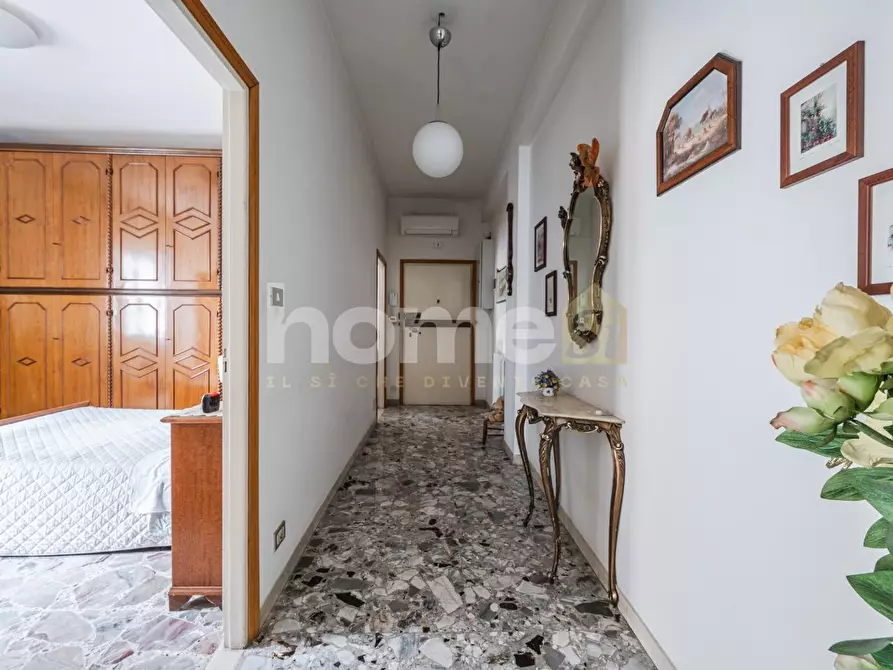 Immagine 5 di Appartamento in vendita  a Bologna