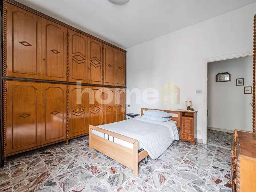 Immagine 9 di Appartamento in vendita  a Bologna