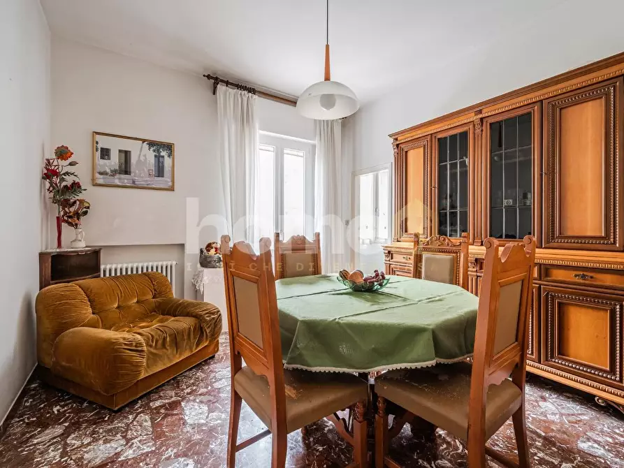 Immagine 1 di Appartamento in vendita  a Bologna