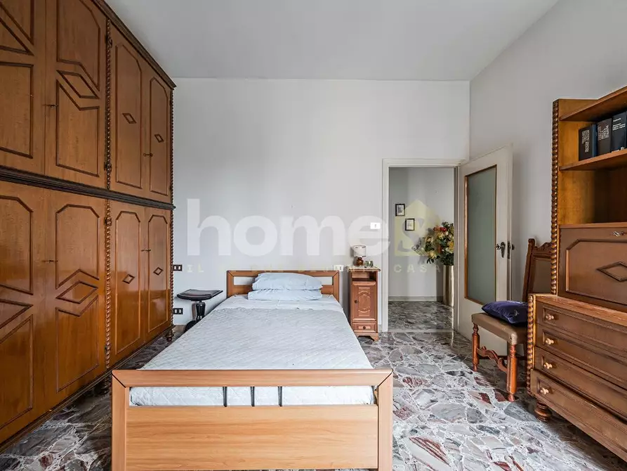 Immagine 10 di Appartamento in vendita  a Bologna