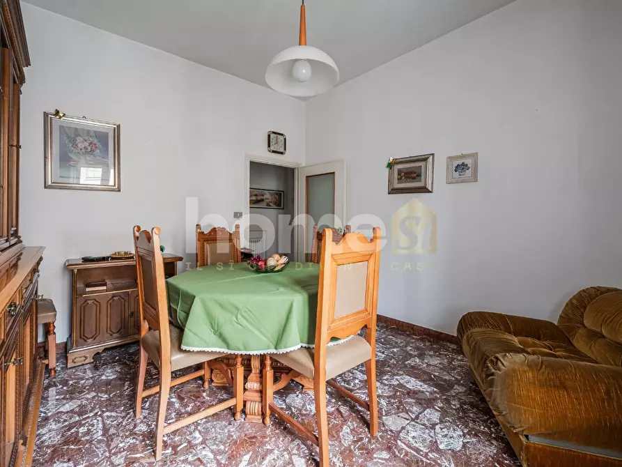 Immagine 2 di Appartamento in vendita  a Bologna